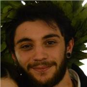 Ragazzo giovane e motivato con laurea magistrale in filosofia che può dare ripetizioni anche di storia e italiano. Disponibile tutti i giorni e ad ogni ora!